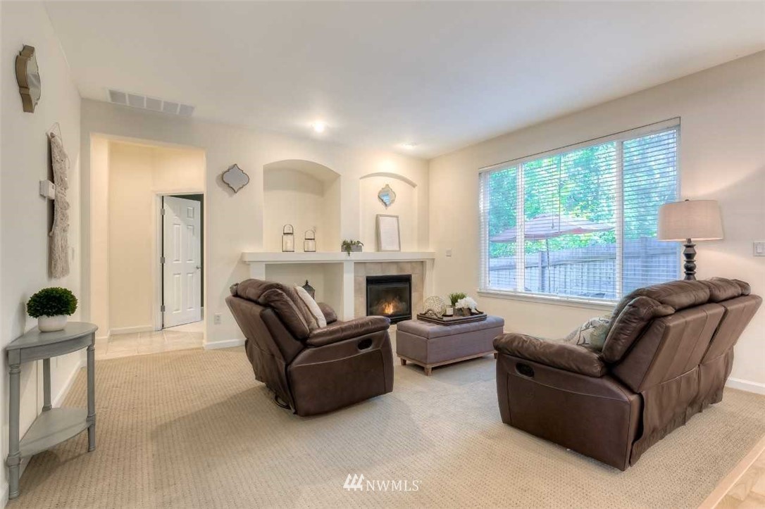 110 170th Street Southeast Bothell, WA 98012 - Photo 9 of 25