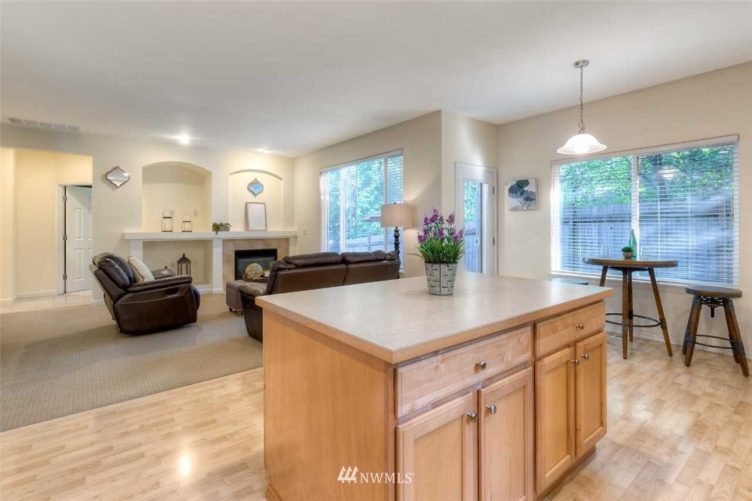 110 170th Street Southeast Bothell, WA 98012 - Photo 10 of 25