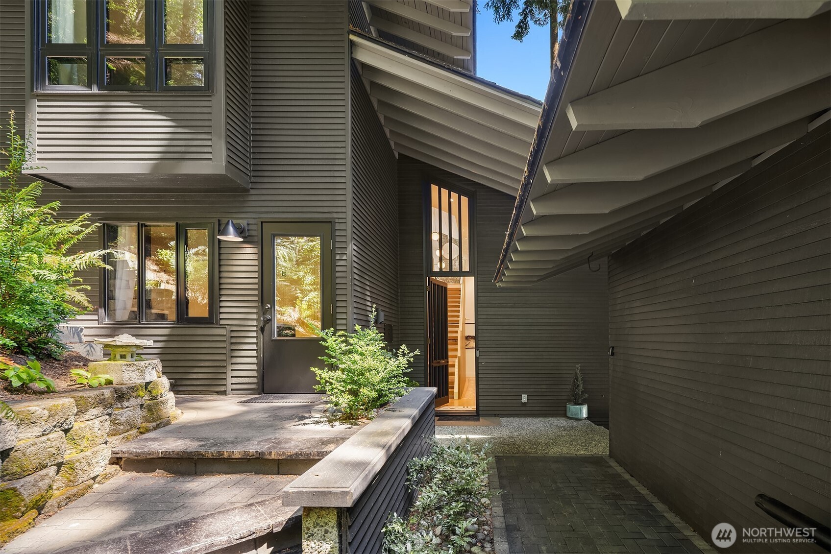 5 Lindley Road Mercer Island, WA 98040 - Photo 2 of 40