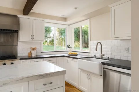 $2,175,000 | 16462 Martincoit Road, Poway, CA 92064