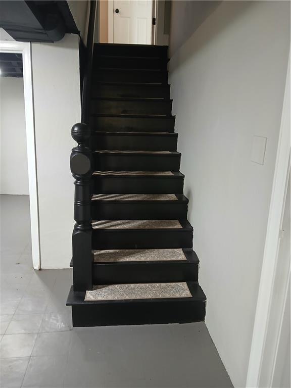 1211 Reed Street Irwin, PA 15642 - Photo 25 of 44 Stairway