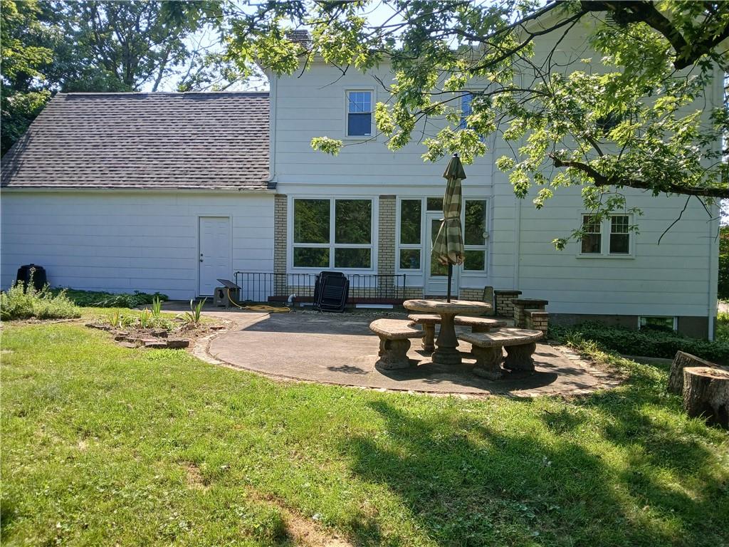 1211 Reed Street Irwin, PA 15642 - Photo 6 of 44