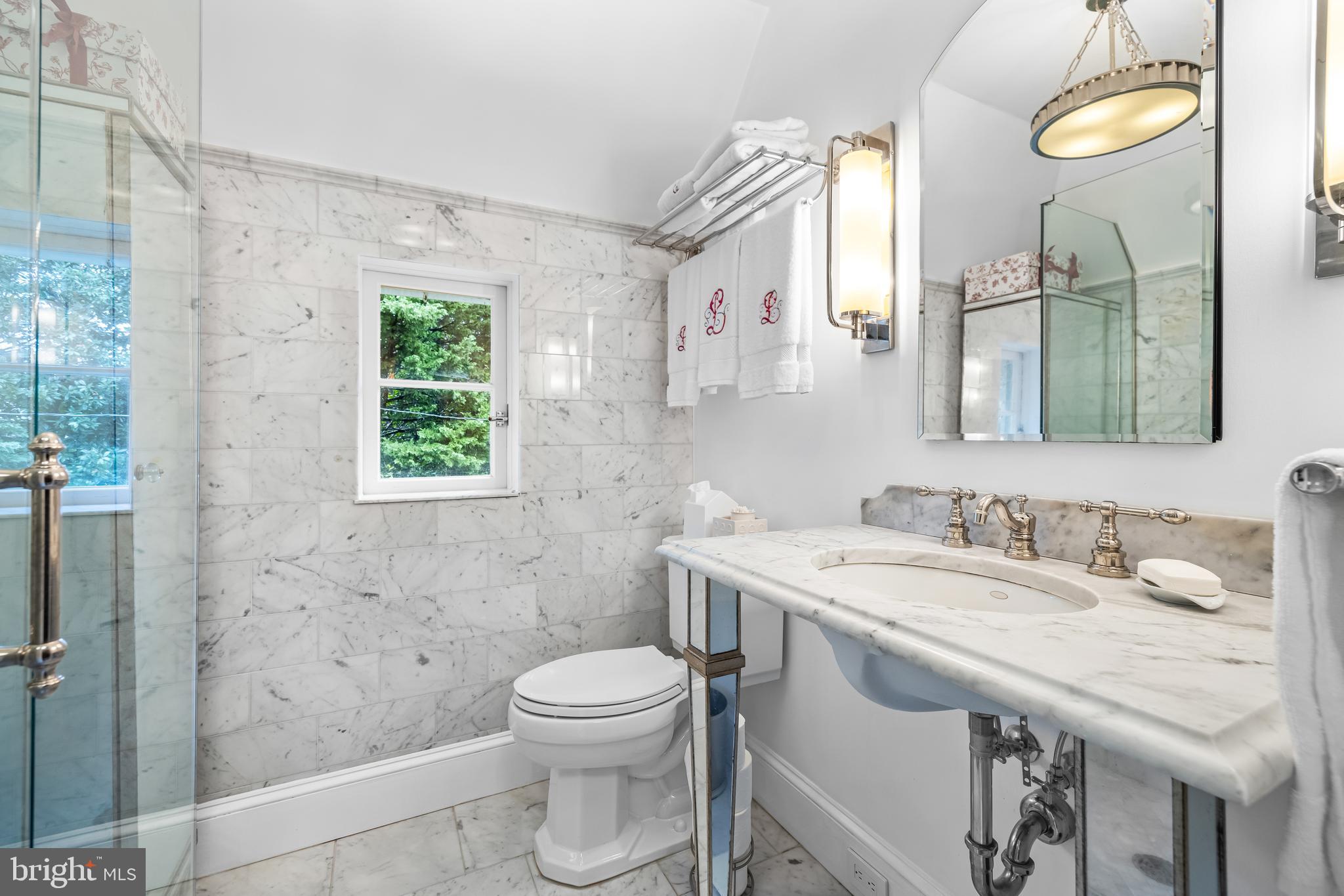 112 St Dunstans Road Baltimore, MD 21212 - Photo 31 of 63 Primary Bath