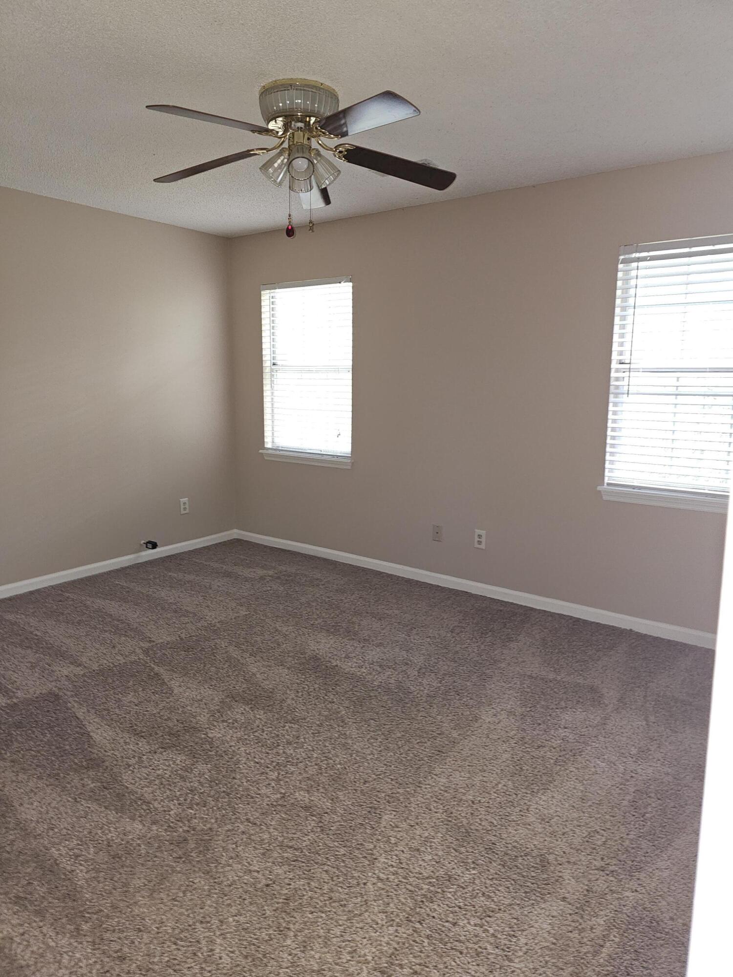 174 Commons Way Goose Creek, SC 29445 - Photo 14 of 15 20240410_124225