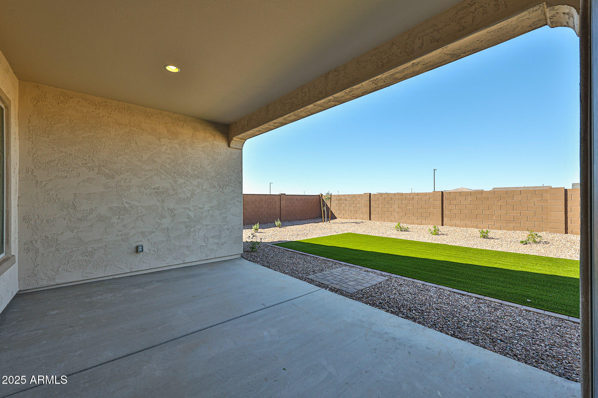 25079 North 171st Avenue Surprise, AZ 85387 - Photo 21 of 22 a view of a backyard