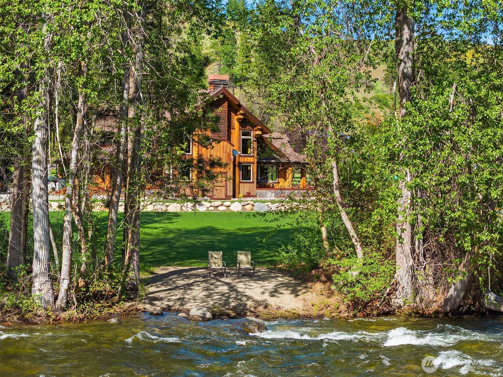 639 Twisp River Road Twisp, WA 98856 - Photo 4 of 40