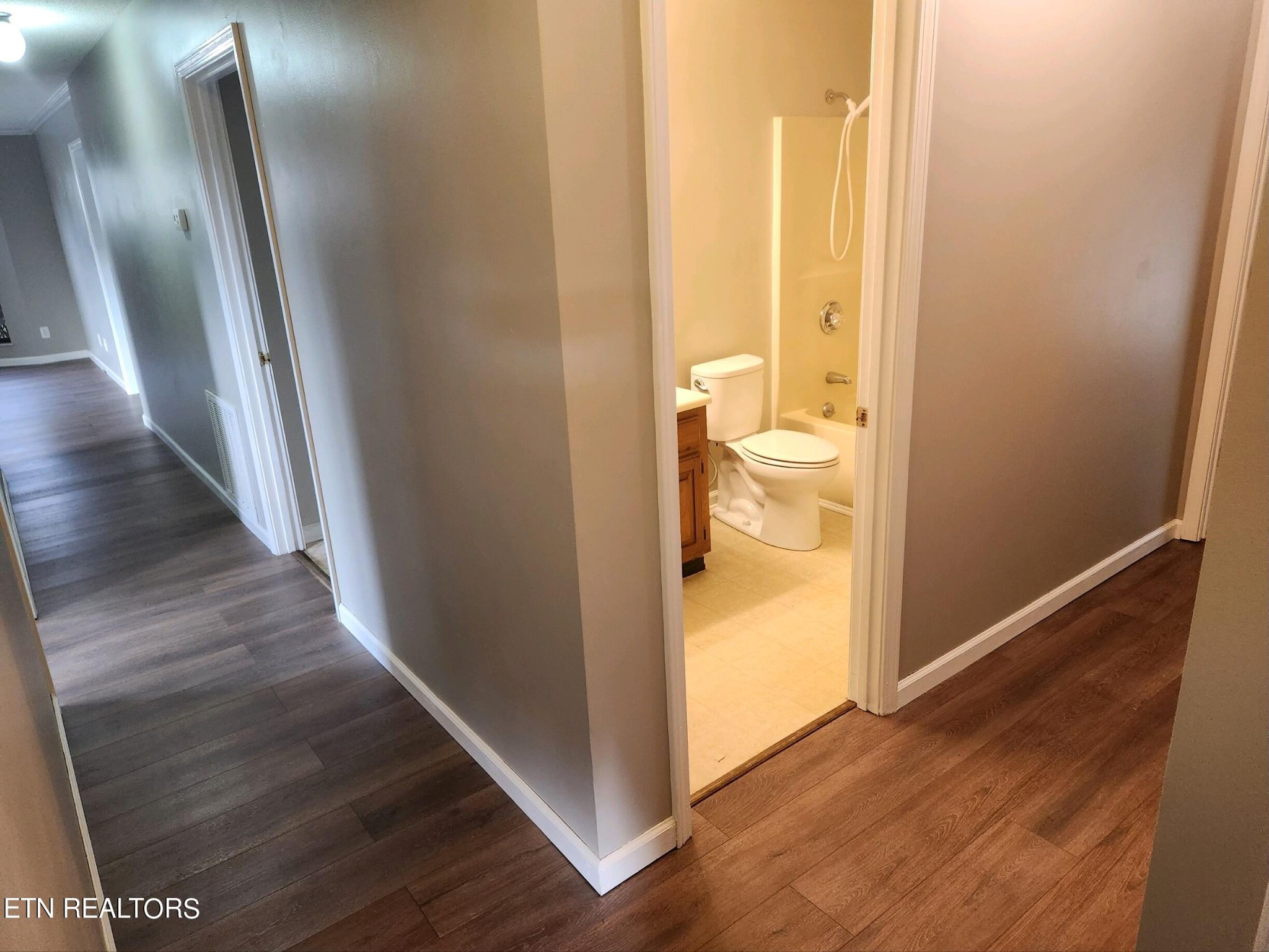 1318 Raulston Road Maryville, TN 37803 - Photo 17 of 28 a view of bathroom with wooden floor