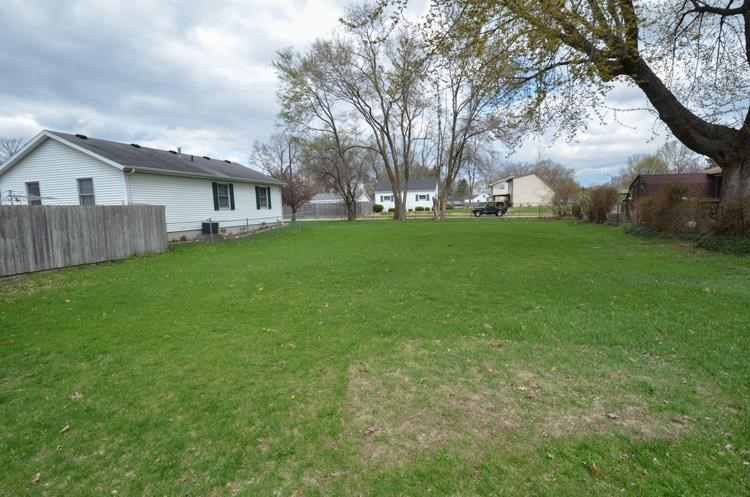 4116 Vistula Road Mishawaka, IN 46544 - Photo 16 of 20 Gallery Image 16
