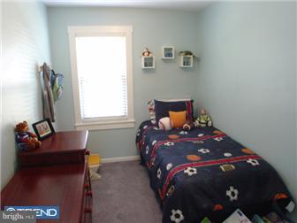 202 Pennsylvania Road Brooklawn, NJ 08030 - Photo 11 of 12 Bedroom 2