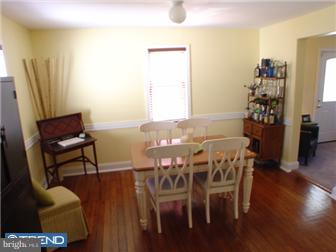 202 Pennsylvania Road Brooklawn, NJ 08030 - Photo 5 of 12 Dining Room