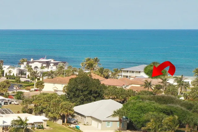 a view of a outdoor space