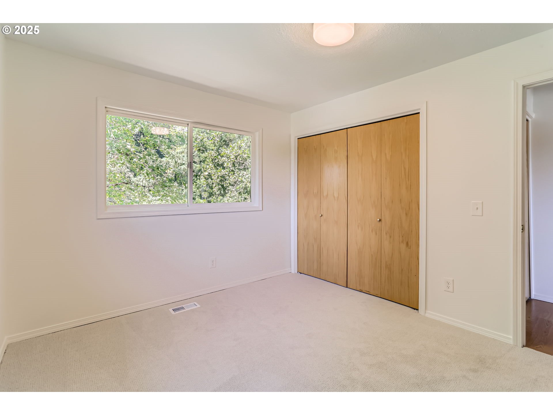 7471 Southwest Woodbury Loop Wilsonville, OR 97070 - Photo 17 of 28