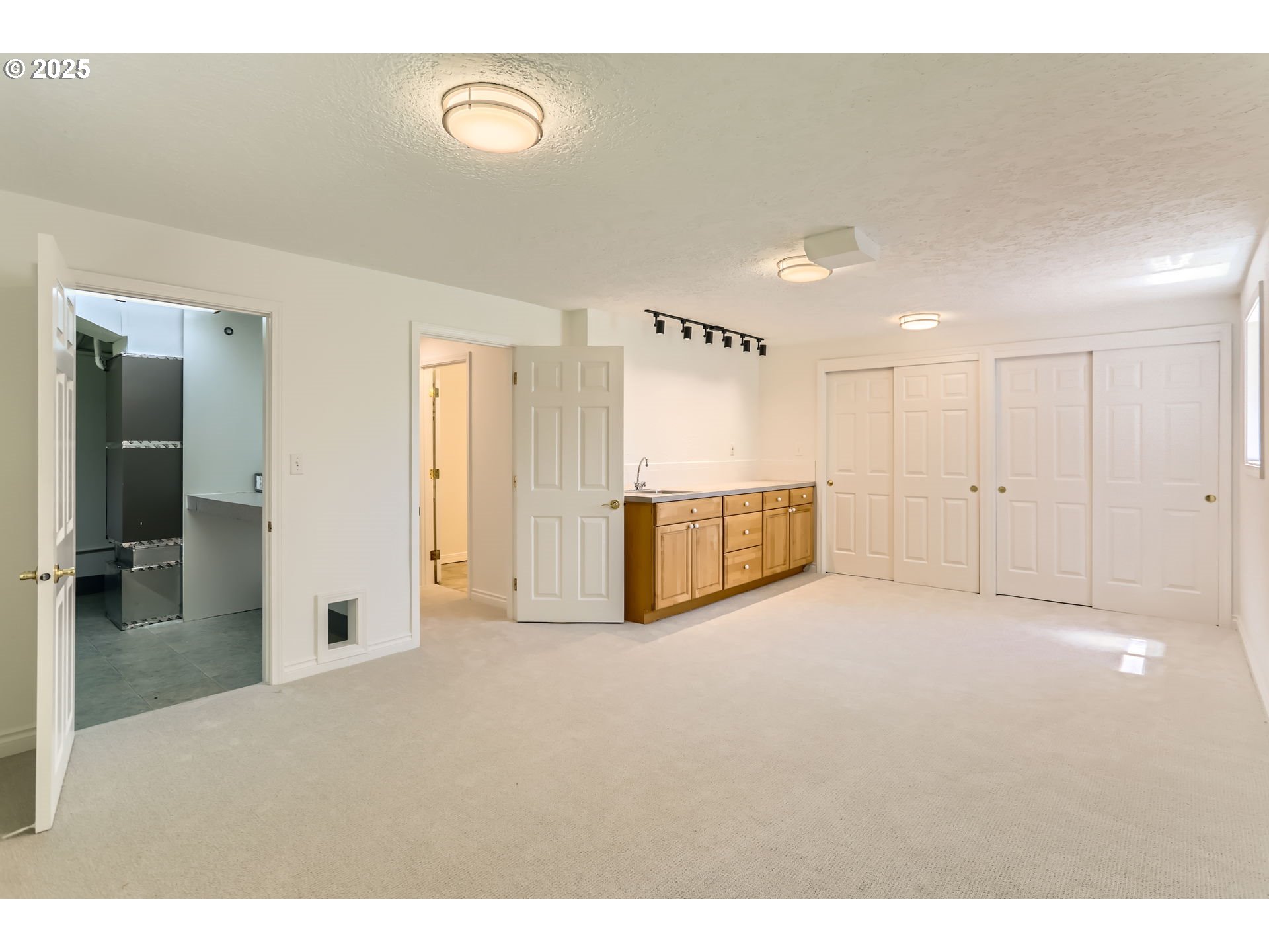 7471 Southwest Woodbury Loop Wilsonville, OR 97070 - Photo 25 of 28
