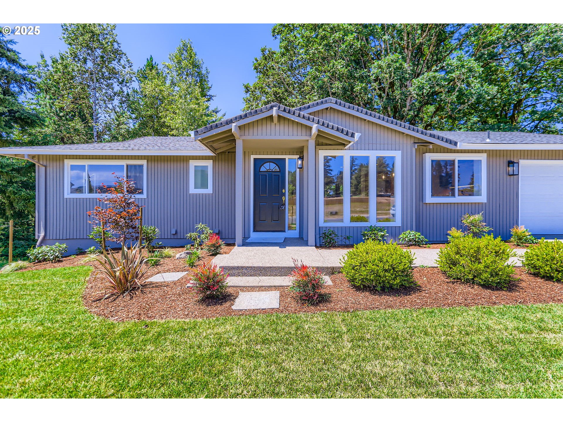 7471 Southwest Woodbury Loop Wilsonville, OR 97070 - Photo 4 of 28