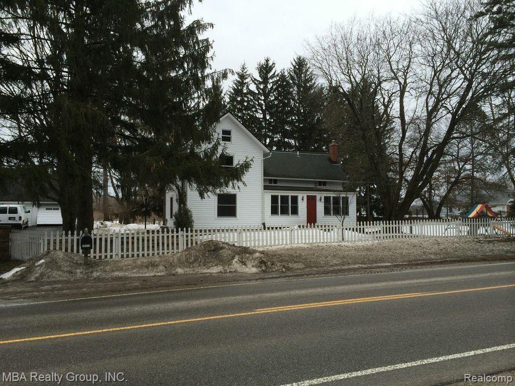 10475 North Territorial Road Dexter, MI 48130 - Photo 2 of 20 U-eIojcCuFqf7Hrl5iOY07ffIuZ3C0SRlQMgTYxzjvE.jpg