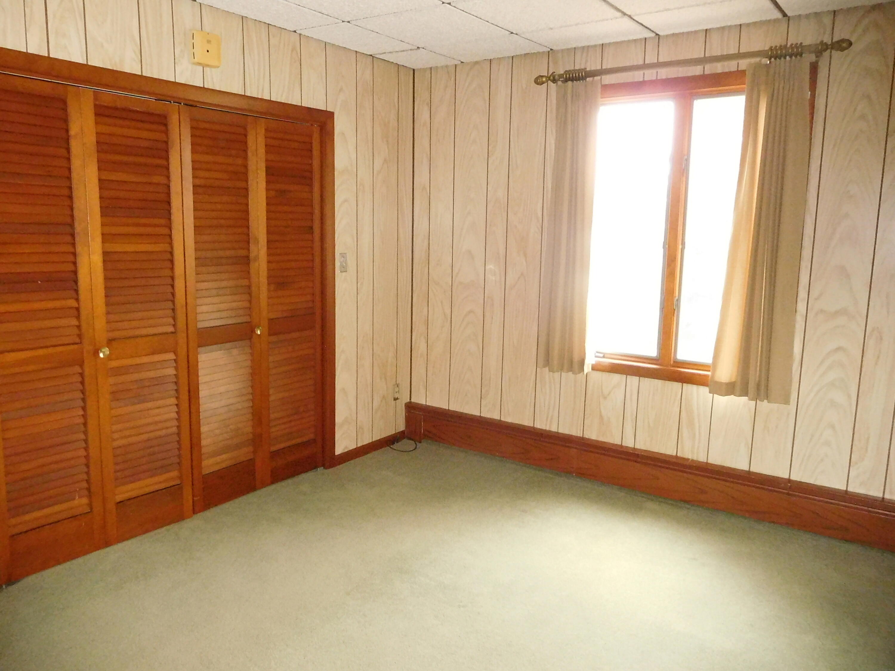 12 Burbank Street Lewiston, ME 04240 - Photo 14 of 44 13