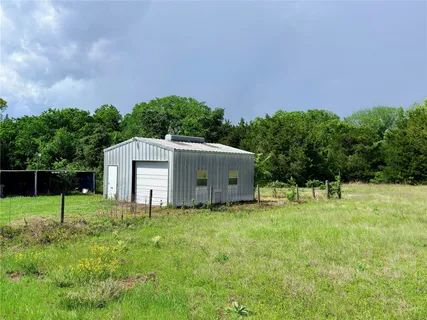 $1,100,000 | 11602 Fm 389, Burton, TX 77835