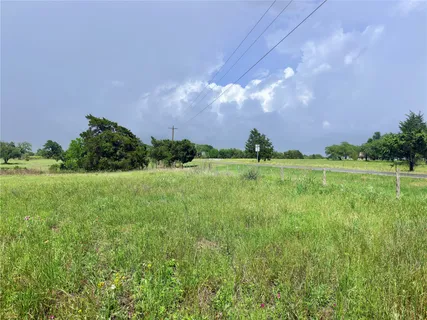 $1,100,000 | 11602 Fm 389, Burton, TX 77835