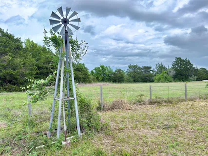 $1,100,000 | 11602 Fm 389, Burton, TX 77835