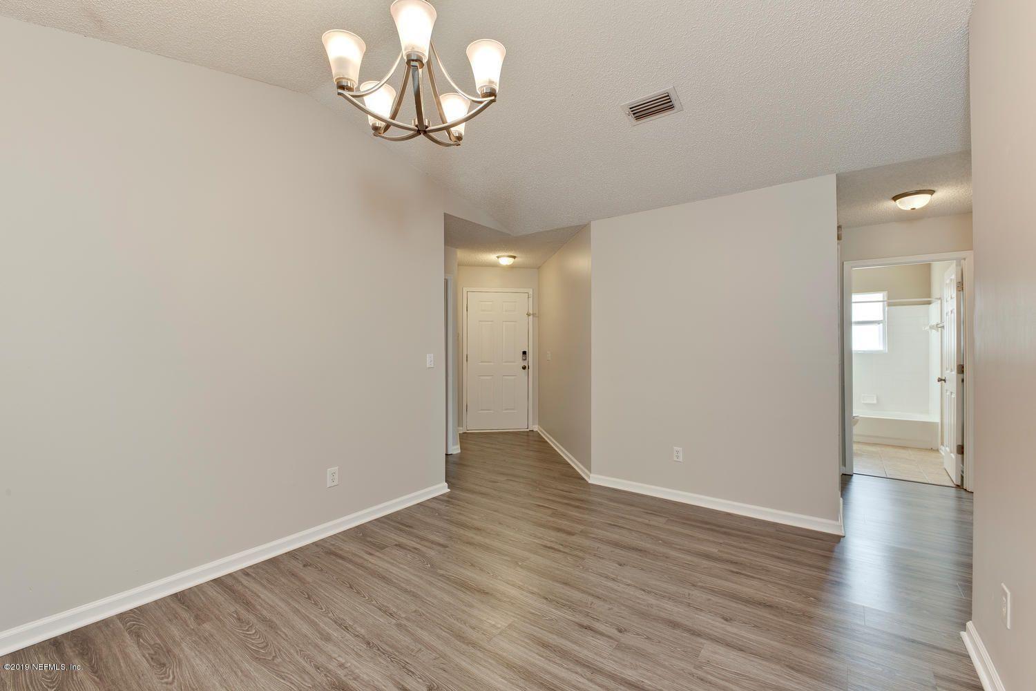 11200 Ridgetop Lane Jacksonville, FL 32225 - Photo 6 of 30 20190106010708153822000000-o