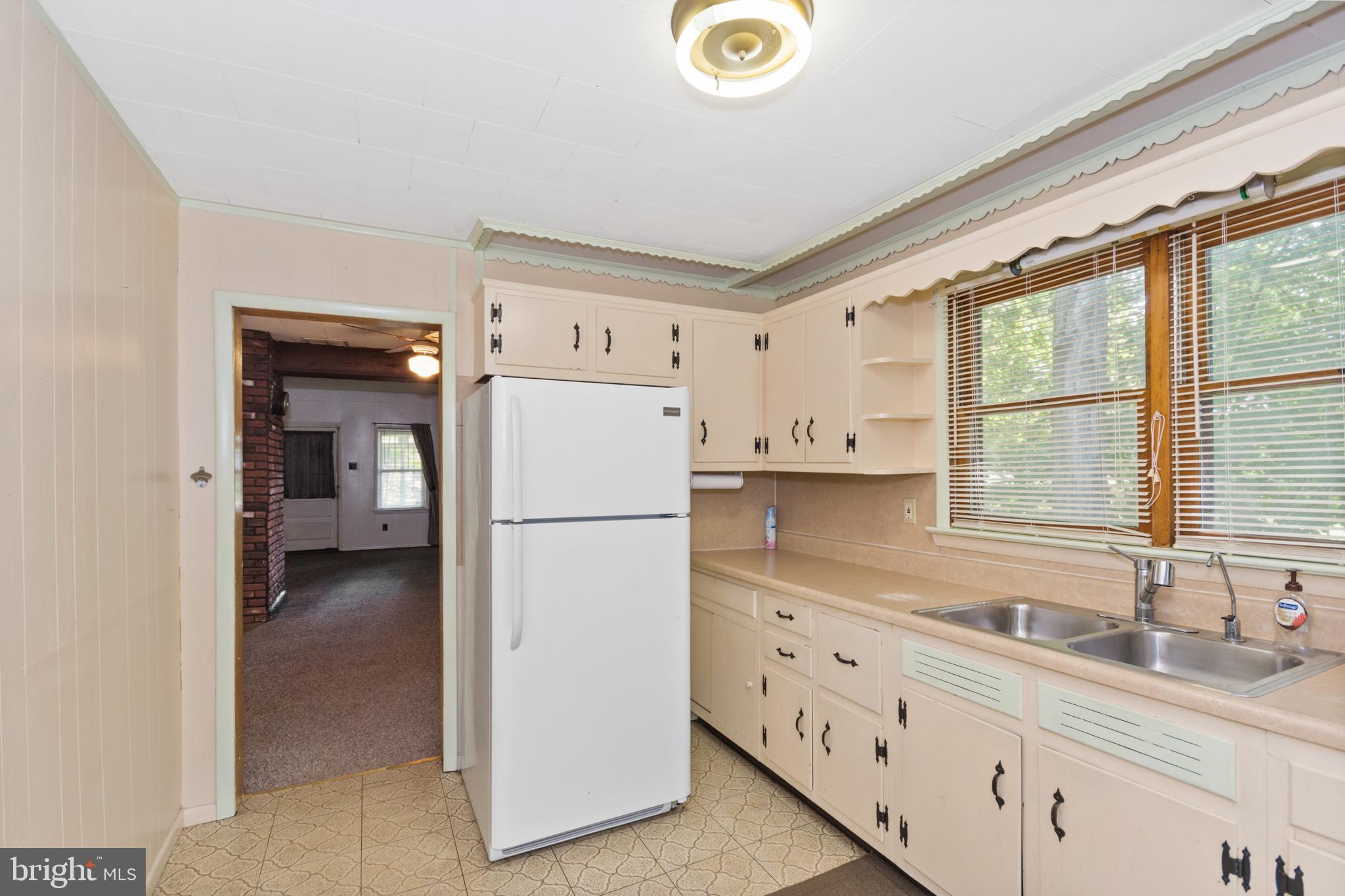 1447 West Walnut Road Vineland, NJ 08360 - Photo 5 of 20 Gallery Image 5