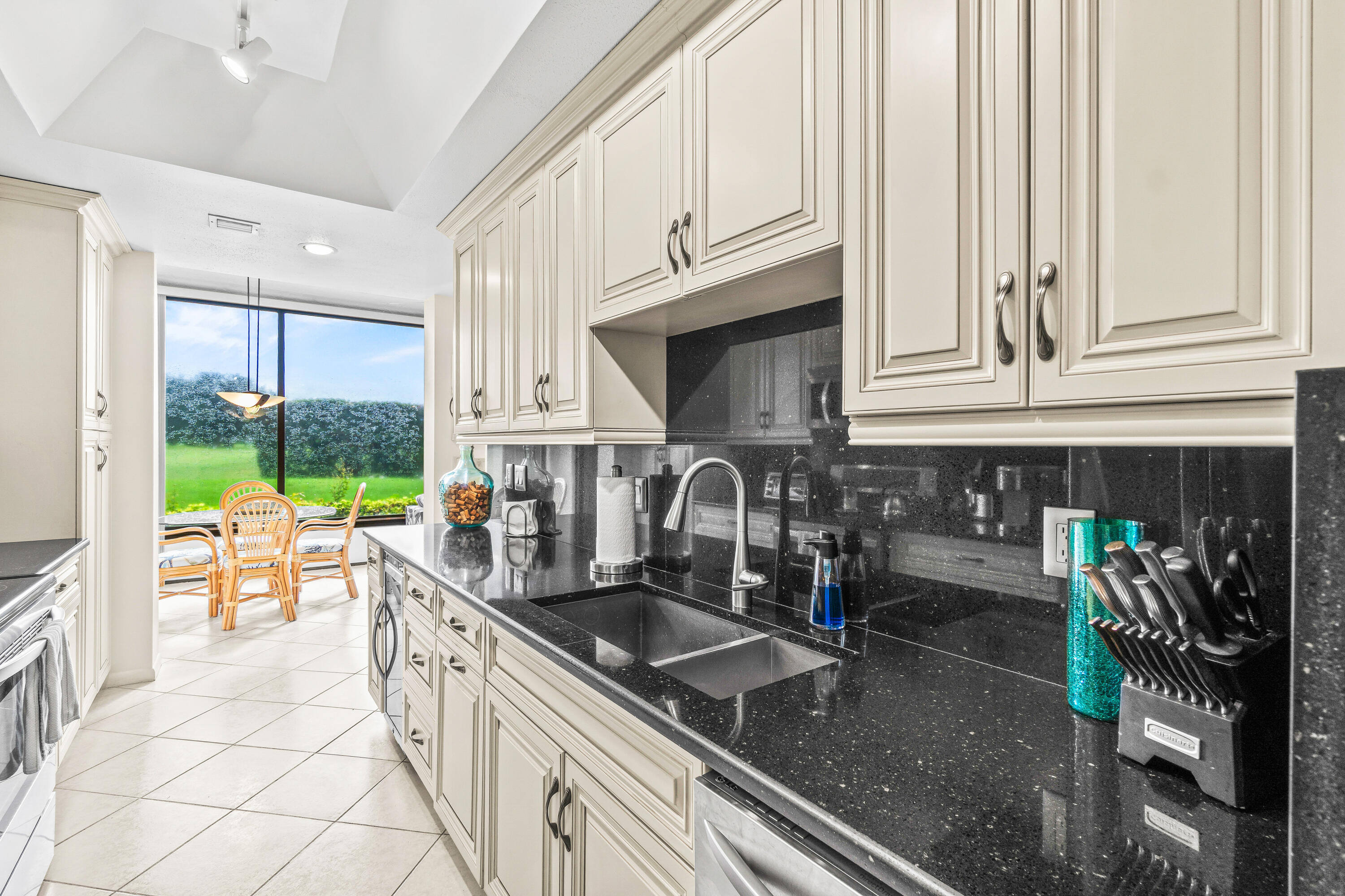 7460 La Paz Place, Unit 102 Boca Raton, FL 33433 - Photo 6 of 35 008-7460LaPazPlace-102-BocaRaton-FL-3343