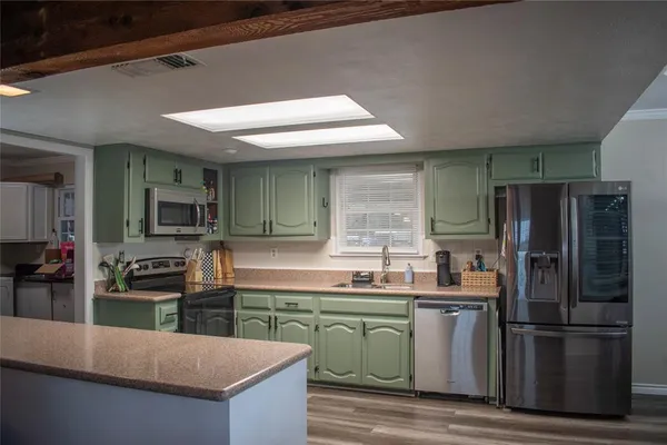 $395,000 | 10825 Estate Lane, Terrell, TX 75161