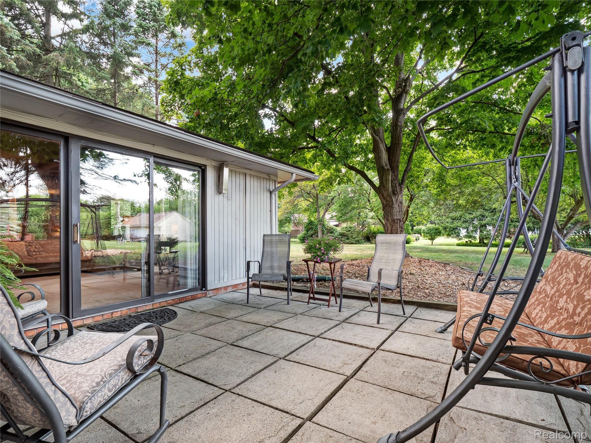 3765 Ruthland Road Troy, MI 48084 - Photo 21 of 27 3765 Ruthland TroyJuly 29, 202027.jpg