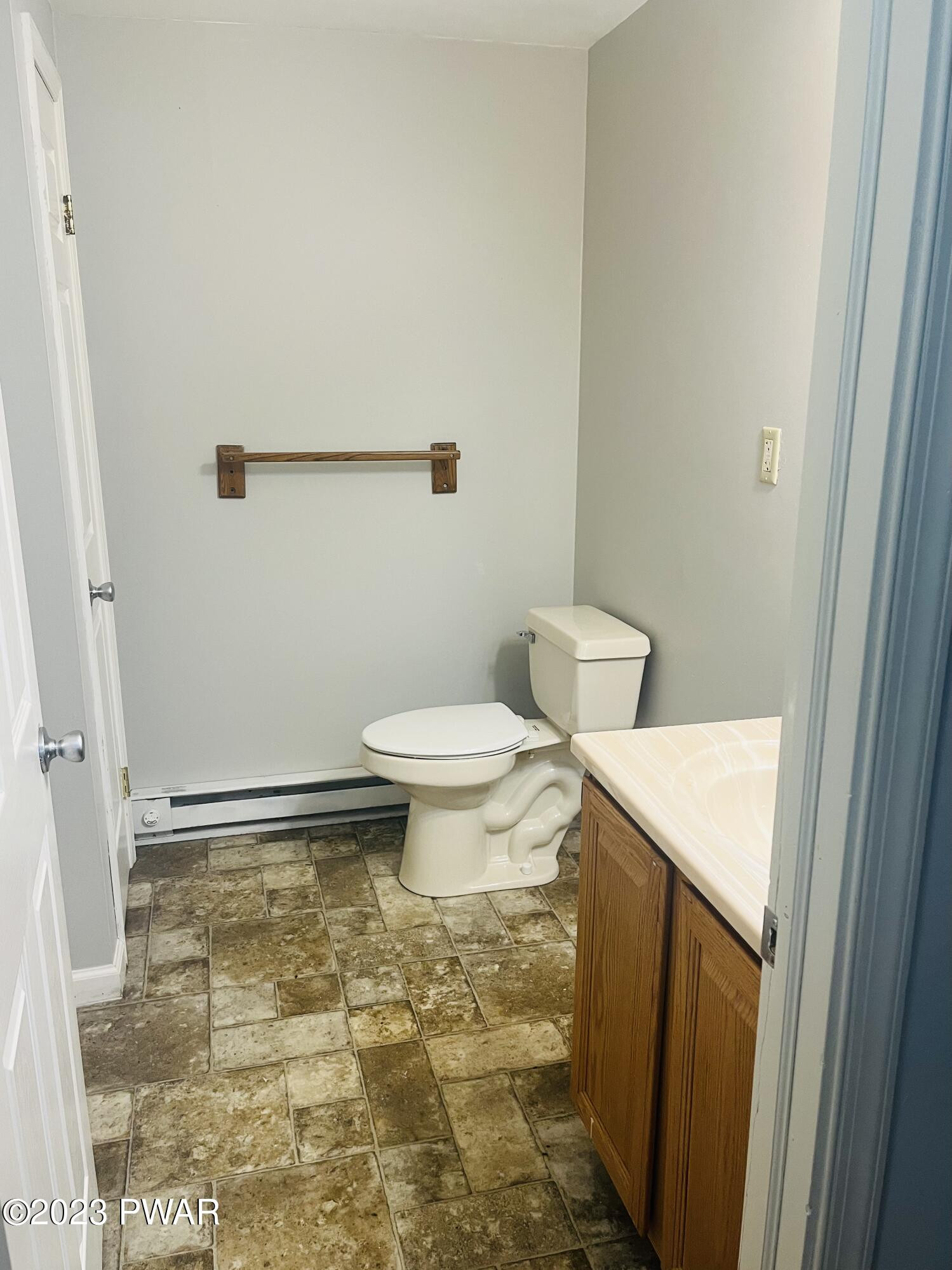 440 Prospect Street Hawley, PA 18428 - Photo 34 of 38