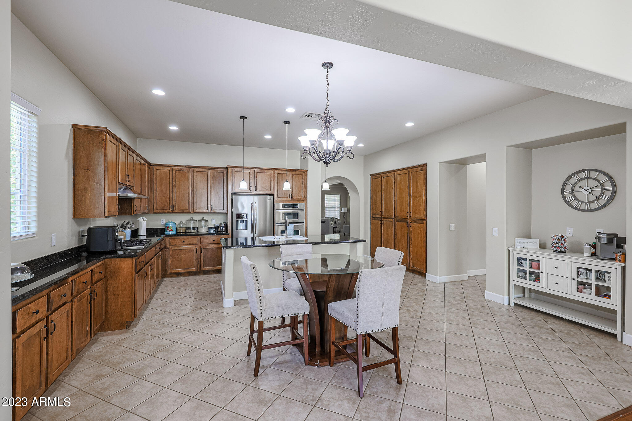 20865 West Edith Way Buckeye, AZ 85396 - Photo 8 of 27 Eat in Kitchen