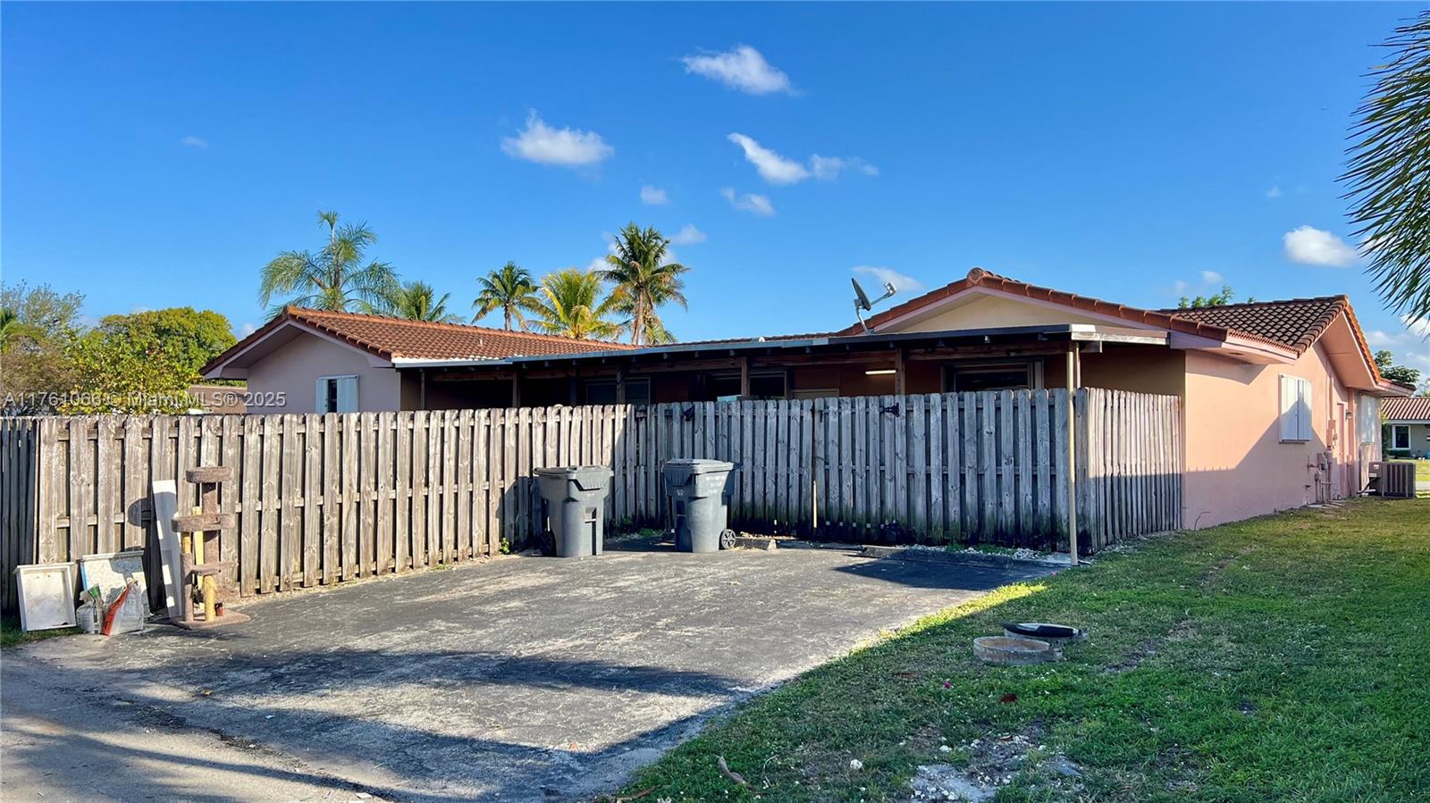 4701 Arthur Street Hollywood, FL 33021 - Photo 5 of 14