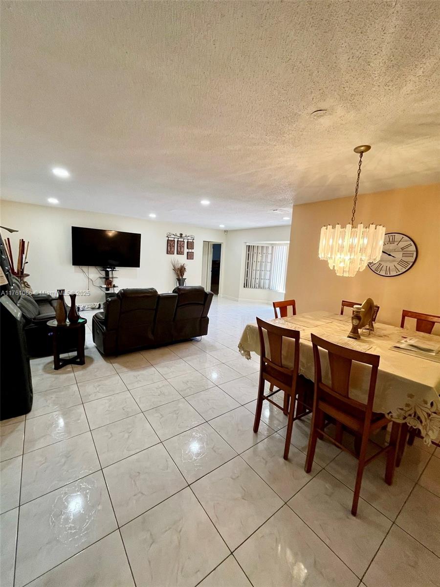 4701 Arthur Street Hollywood, FL 33021 - Photo 8 of 14