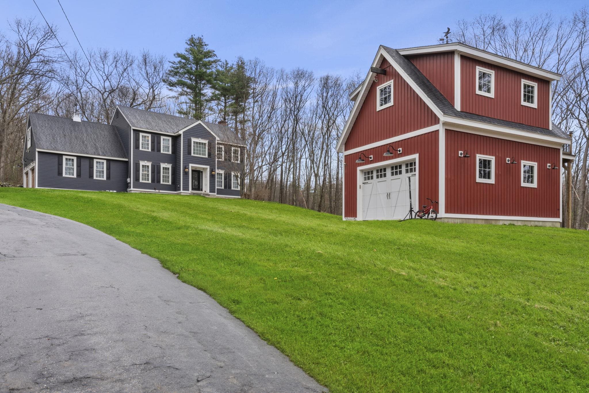 57 Ministerial Road Bedford, NH 03110 - Photo 1 of 38