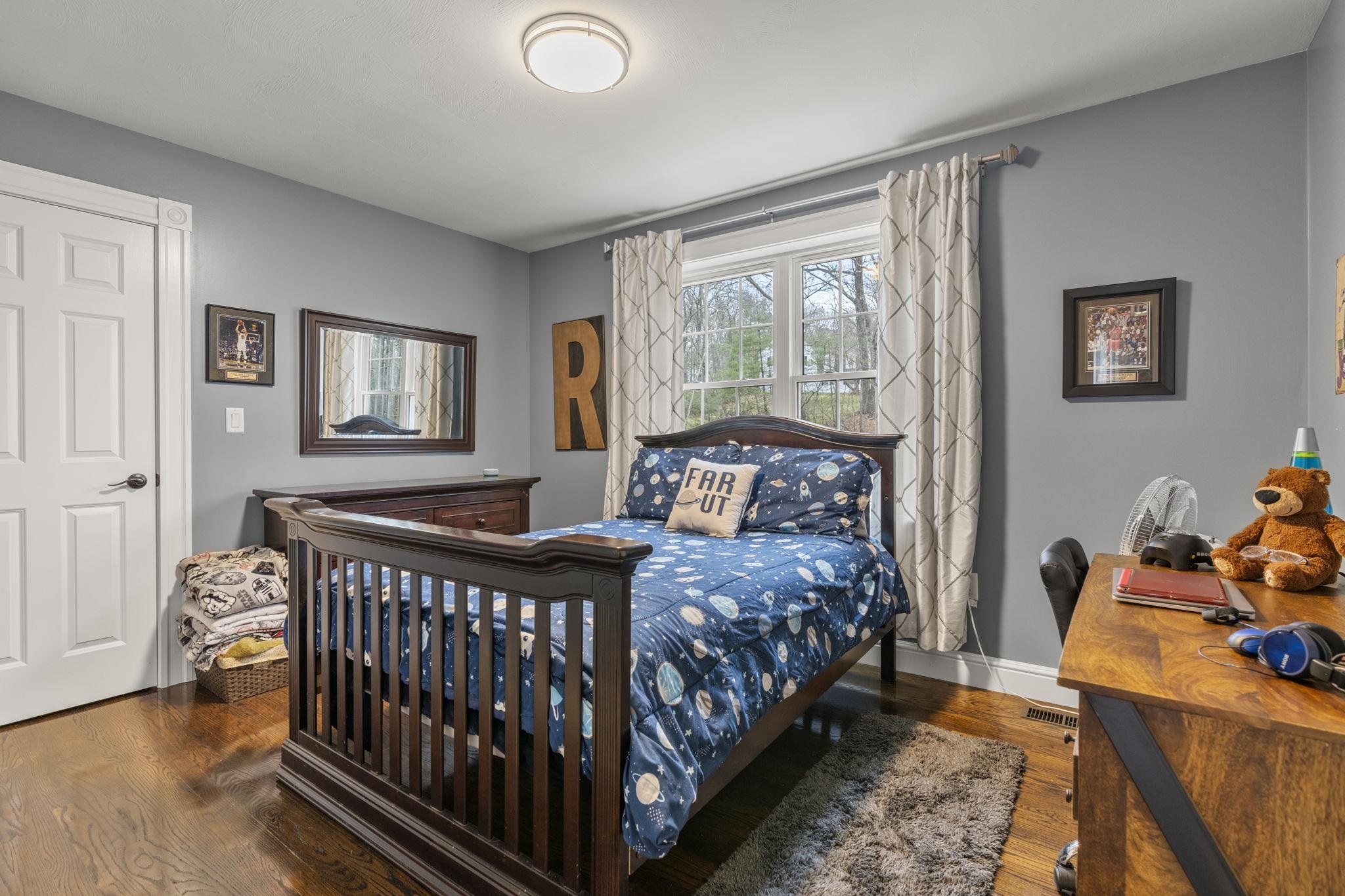 57 Ministerial Road Bedford, NH 03110 - Photo 22 of 38
