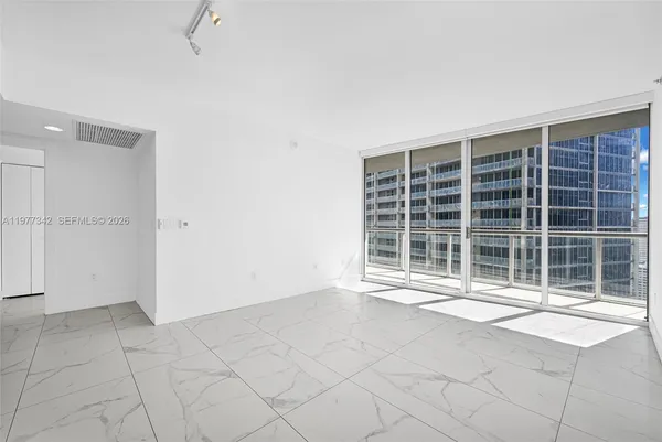 $4,500 | 475 Brickell Avenue, Unit 3113, Miami, FL 33131