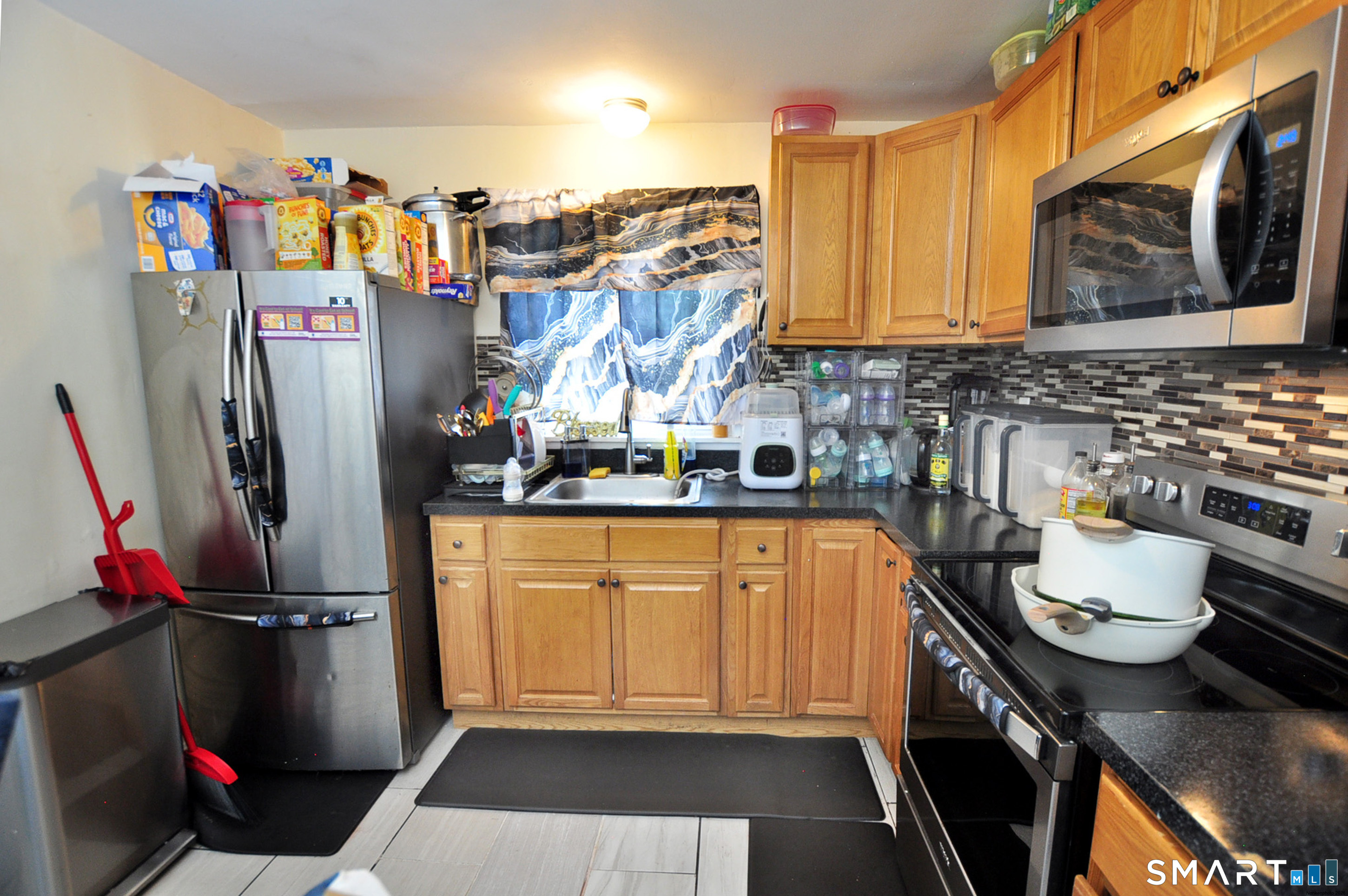 24 Garden Street Meriden, CT 06451 - Photo 7 of 35