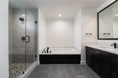 $2,300,000 | 2159 Andover Lane, Newport Beach, CA 92660