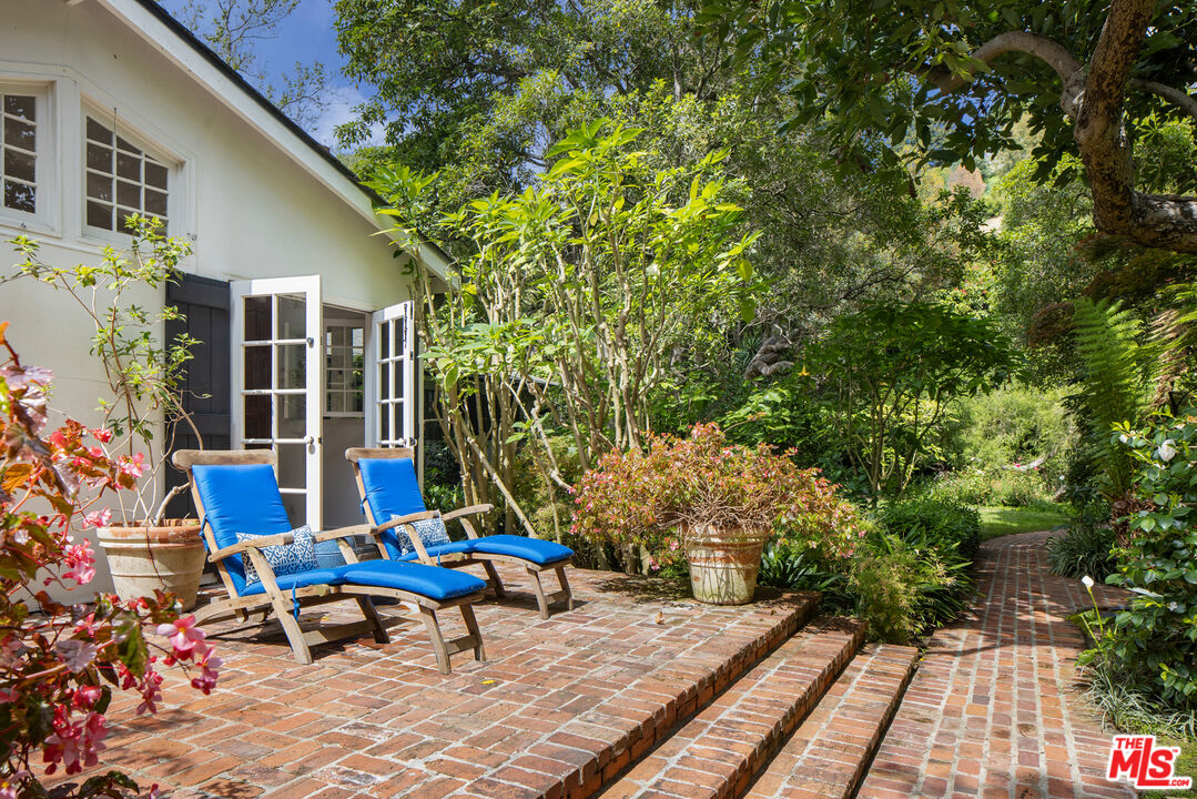 1001 Rivas Canyon Road Pacific Palisades, CA 90272 - Photo 24 of 48