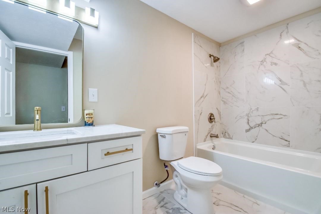 6996 Roe Boulevard Madison, OH 44057 - Photo 30 of 38