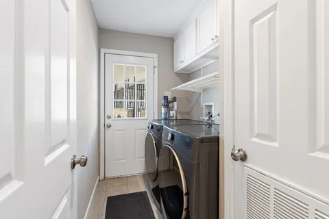 $825,000 | 991 Curtin Street, Houston, TX 77018