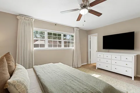 $825,000 | 991 Curtin Street, Houston, TX 77018