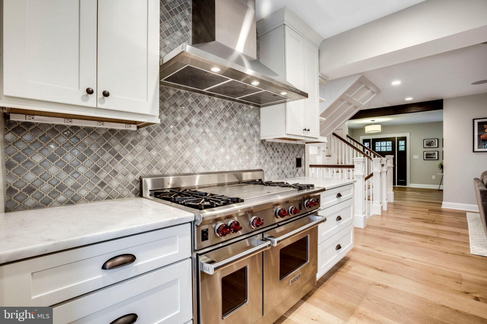 3106 North Glebe Road Arlington, VA 22207 - Photo 11 of 48 Carrerra Marble Counter & Wolf Range w/ French Top