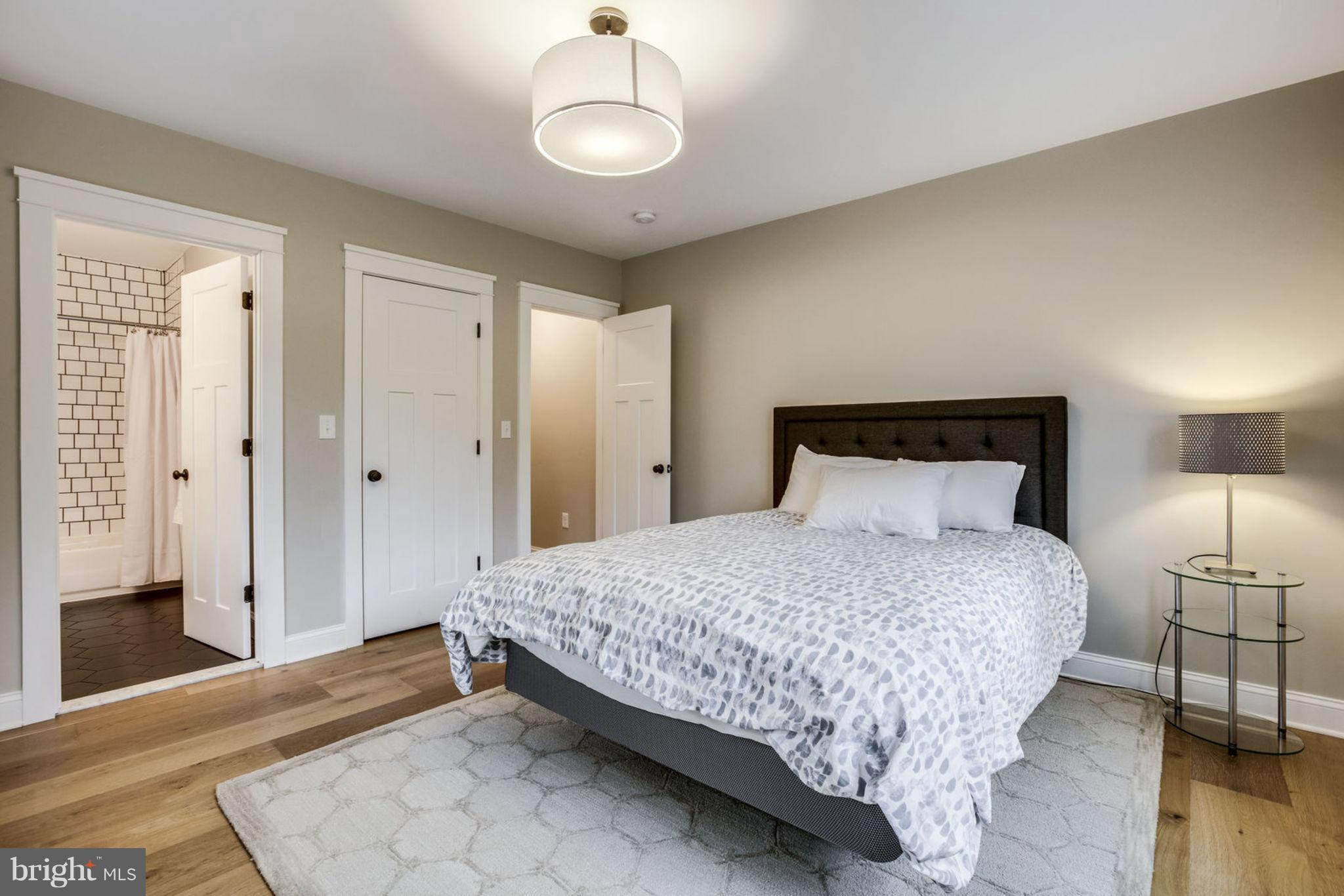 3106 North Glebe Road Arlington, VA 22207 - Photo 19 of 48 Main Floor Bedroom