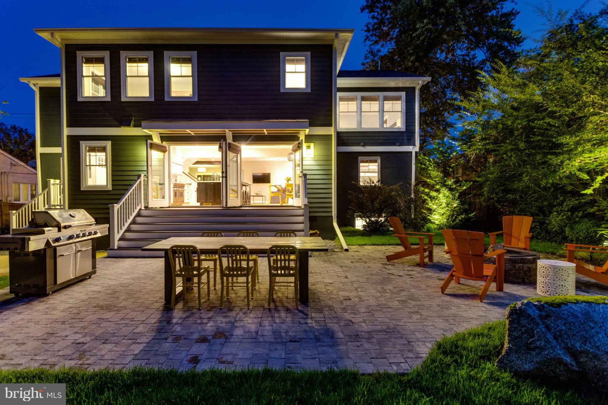 3106 North Glebe Road Arlington, VA 22207 - Photo 47 of 48 Dawn, or Dusk it is STUNNING!