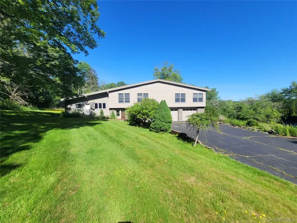 $399,000 | 119 Hurleyville Main Street, Loch Sheldrake, NY 12747
