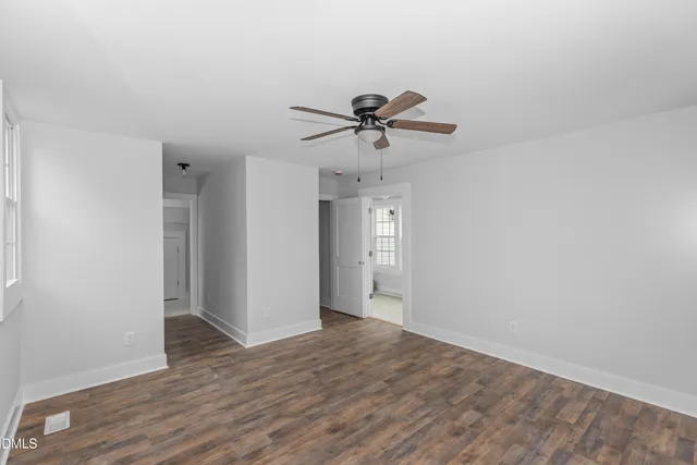 $334,900 | 305 East Harnett Street, Benson, NC 27504