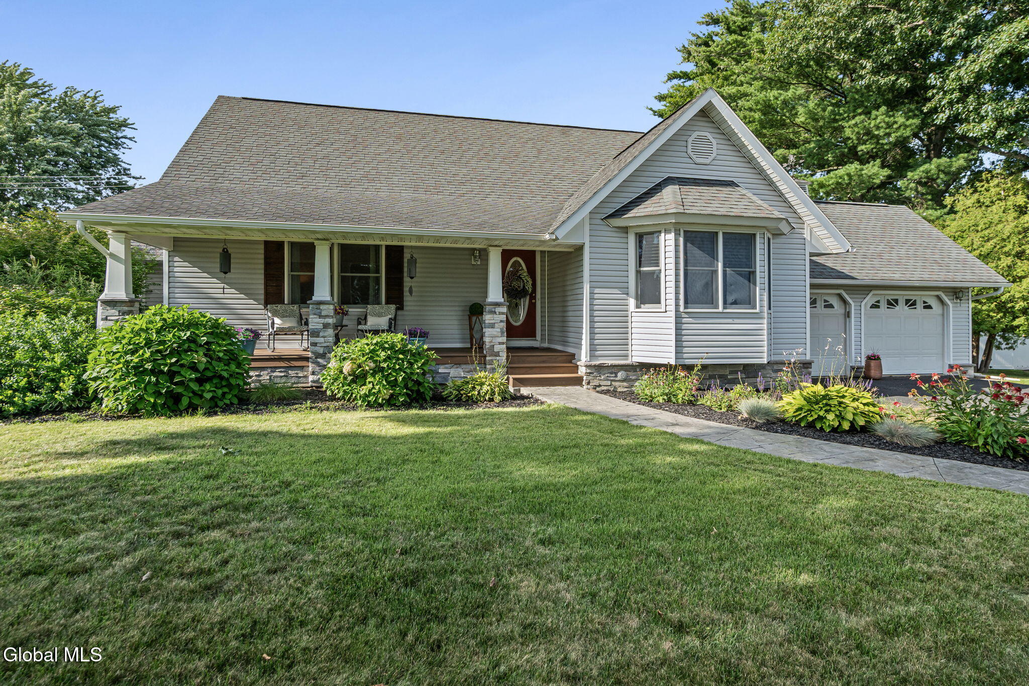 122 Latham Ridge Road Colonie, NY 12110 - Photo 4 of 53 4-web-or-mls-122-latham-ridge-rd
