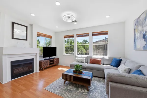 $949,000 | 5 Pond Court, Milpitas, CA 95035