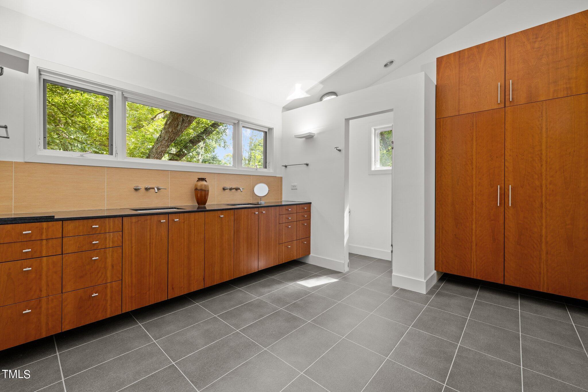3119 Birnamwood Road Raleigh, NC 27607 - Photo 37 of 47 2nd floor primary bath