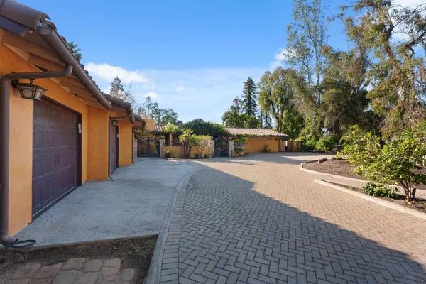 $1,695,000 | 5151 North Van Ness Boulevard, Fresno, CA 93711